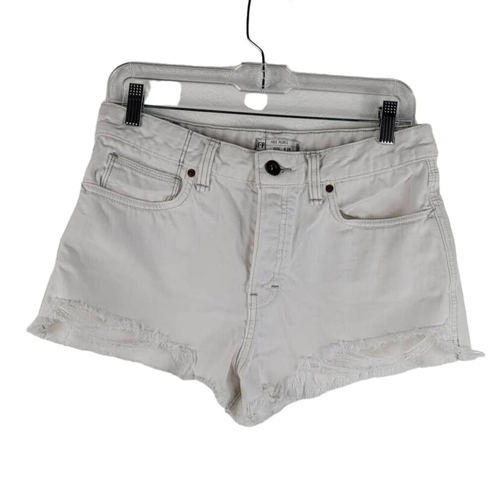 Free People White Distressed Frayed Hem Jean Women's Shorts 28